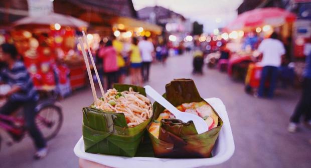 8 tips om voedselvergiftiging op vakantie te voorkomen