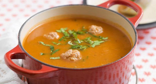 10 klassieke soepen zoals oma ze maakte