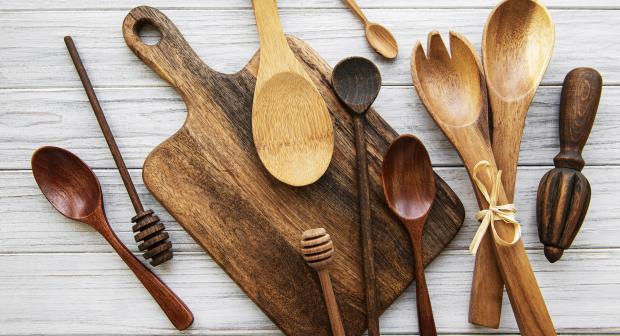 5 techniques pour récupérer des ustensiles de cuisine en bois abîmés -  Cuisine et Recettes - Recette - Femmes d'Aujourd'hui Délices
