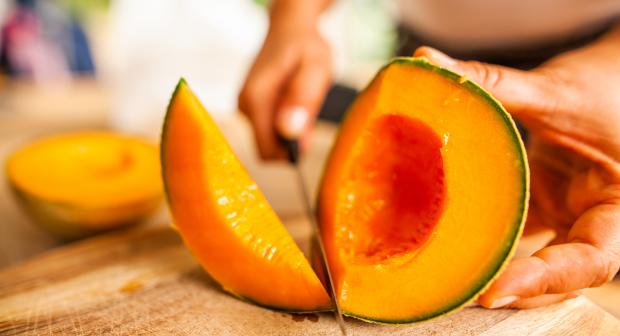 Meloen snijden: zo doe je dat