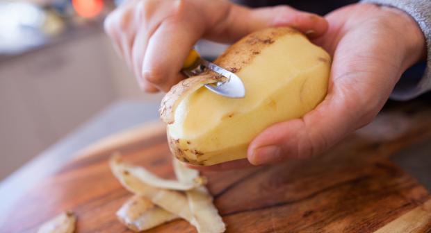 Aardappelen schillen: moet dat echt?