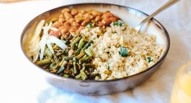 Salades, burgers, granola: 15 délicieuses recettes à base de quinoa