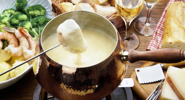 Wat kun je dippen in kaasfondue? 8 verrassende opties