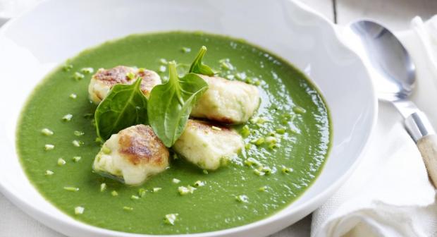 Spinaziesoep: 20 groene recepten