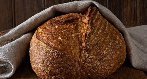 Pourquoi le pain artisanal est-il plus cher qu'en grande surface?