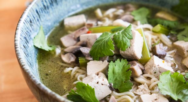 10 bouillons faciles pour un repas gourmand et léger