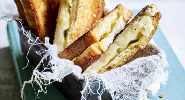 Hoe maak je croque-monsieur in de airfryer?