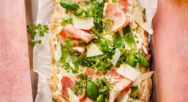 Wat is pinsa en hoe verschilt het van pizza?