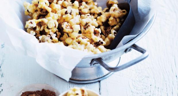 8 recettes de pop-corn pour une soirée télé digne de ce nom
