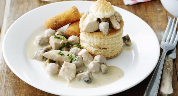 Is het nu vol-au-vent, videe of koninginnenhapje en wat is het verschil?