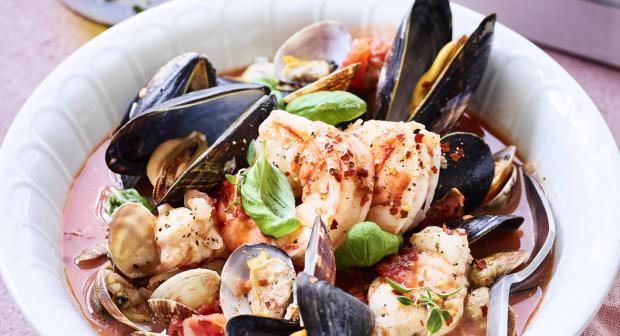 Hoeveel vis moet je eten om genoeg omega 3 binnen te krijgen?