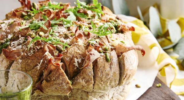 Apéro entre amis: ces pains à partager font la différence