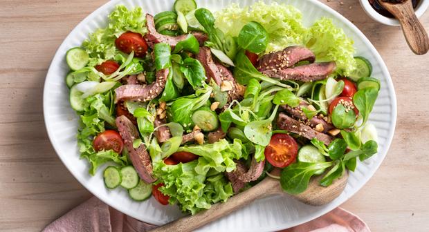 Hoelang blijft een salade goed?