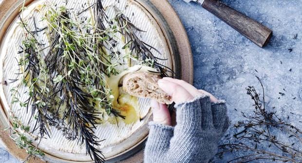 Zijn er kazen die lichter of van nature lactosevrij zijn?