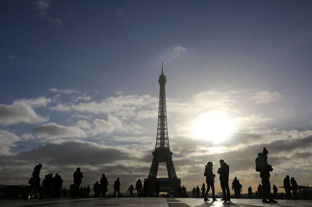 tour eiffel demain