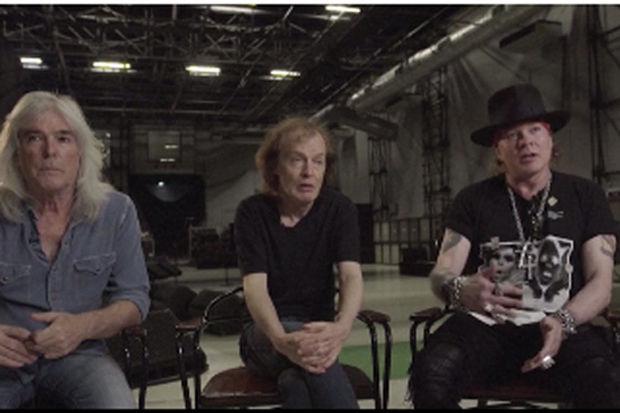 Video: AC/DC repeteert met Guns N' Roses frontman Axl Rose