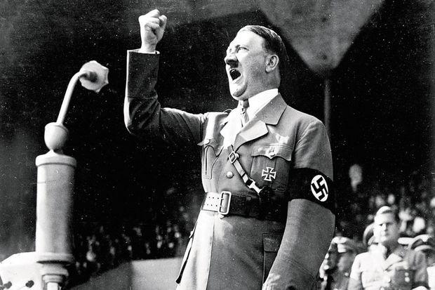 Foto van Adolf Hitler, een van de meest beruchte leiders van de 20e eeuw, bekend van het nazisme