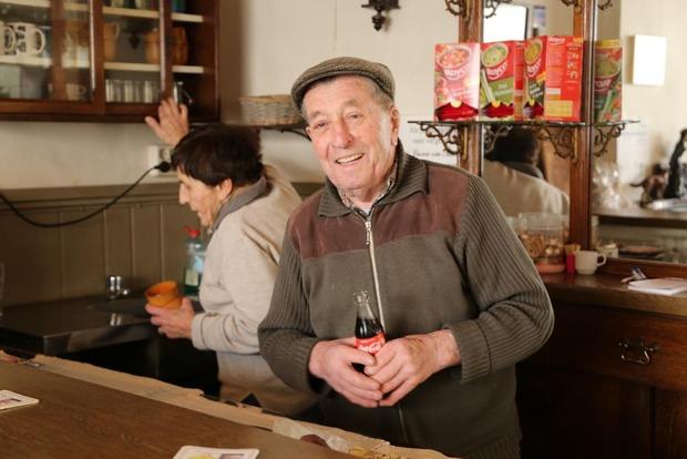 Caféklap in ‘t Oud Gemeentehuis in Schore: “Lieve en André worden samen 200”