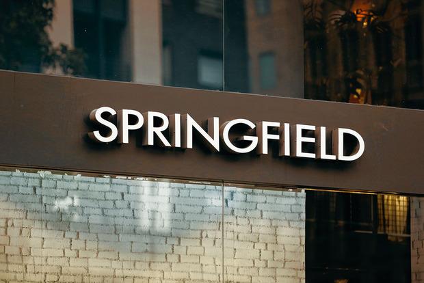Springfield a fermé neuf magasins en Belgique - Trends-Tendances