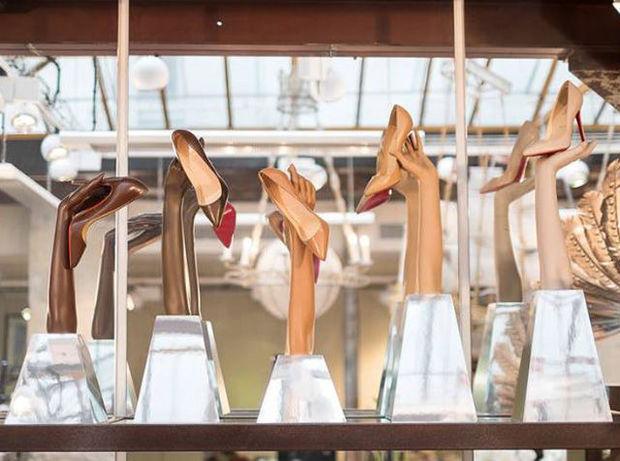 Louboutin Ontwerpt Beenverlengende Schoenen