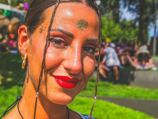 make-uplooks tomorrowland