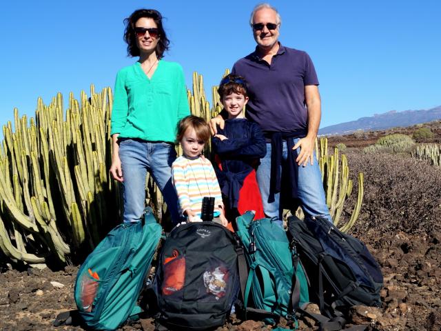 Les exploracœurs: une famille nomade (Catherine et Ludovic Labbé et leurs deux enfants)