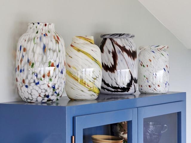 Vases Juice, Hay