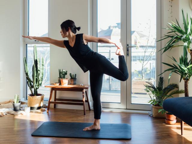 yoga thuis eigen plekje inrichten