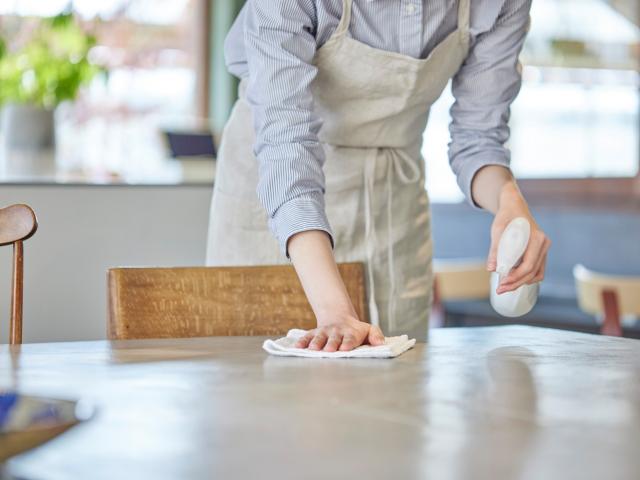 meubels schoonmaken