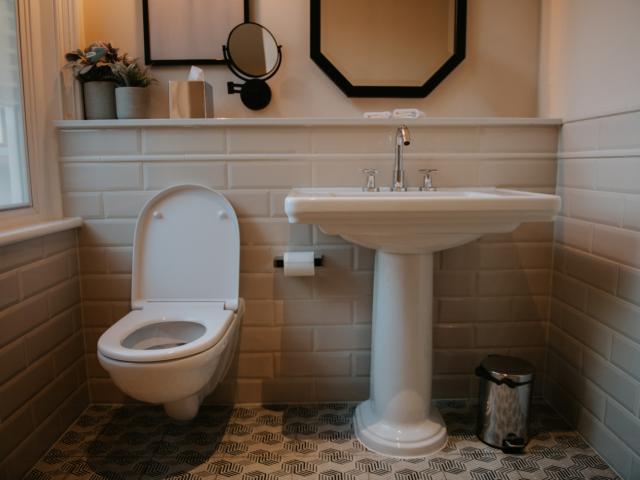 nettoyer toilettes