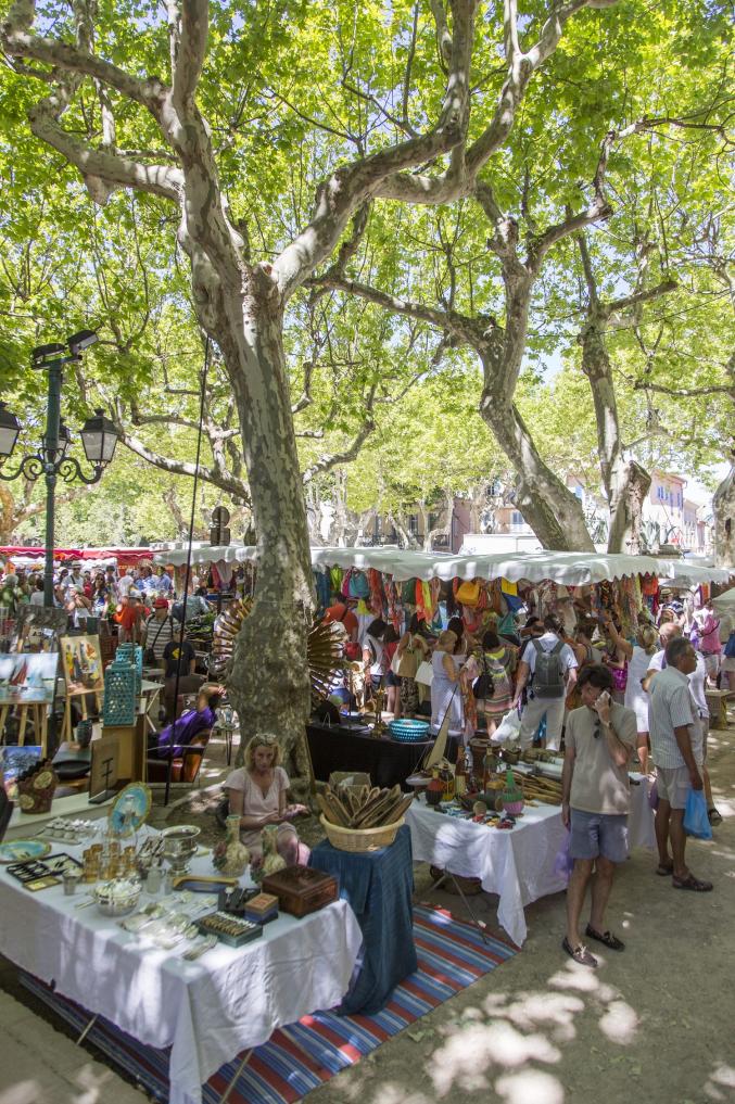 Saint-Tropez et son marché provençal