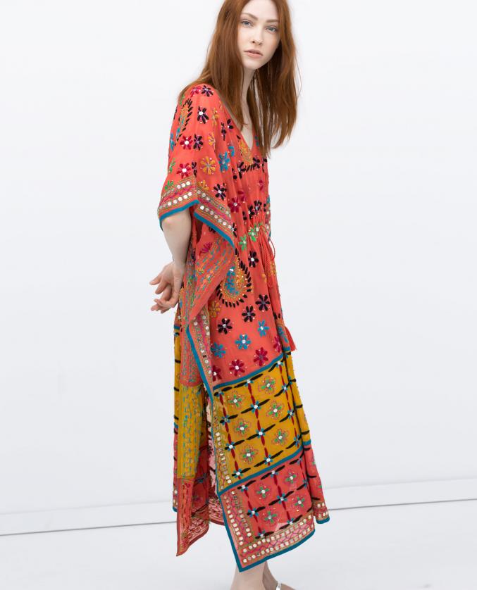 Robe emmanchure kimono Zara - 129€