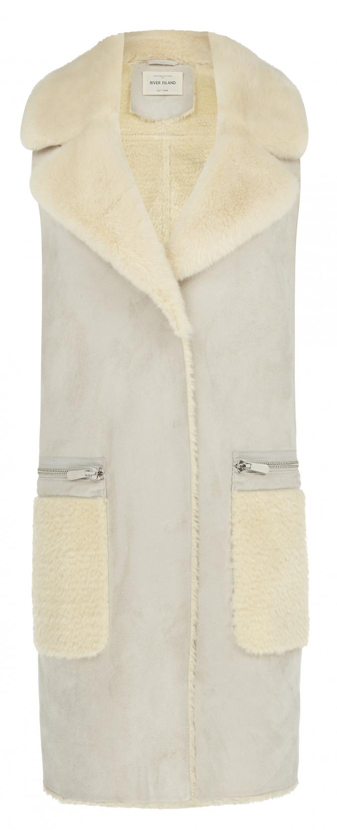 River Island - 100€
