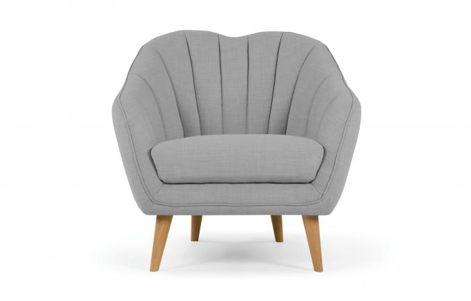 Fauteuil enveloppant gris galet «Geddes», 399 €, Made.