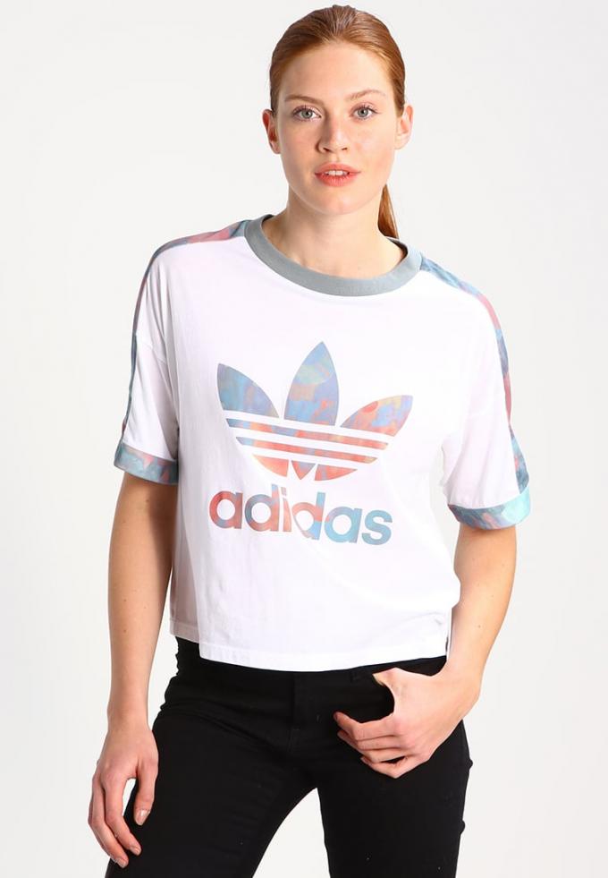 T-Shirt Adidas, 23,95€