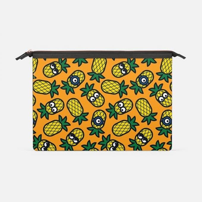 Macbook Pro 13 Sleeve - Minions