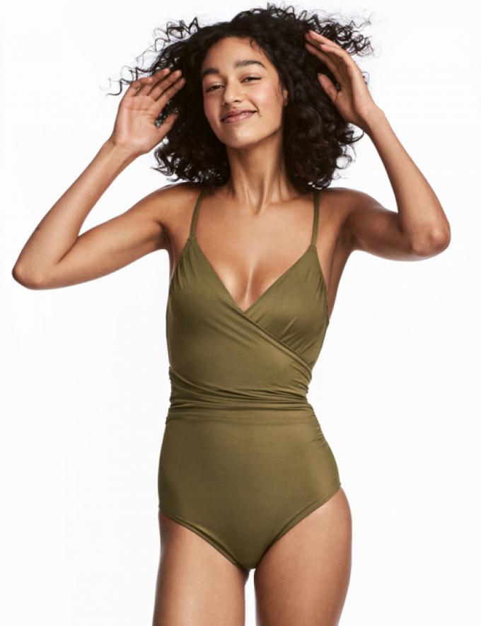 Maillot sculptant, H&M. 29,99€