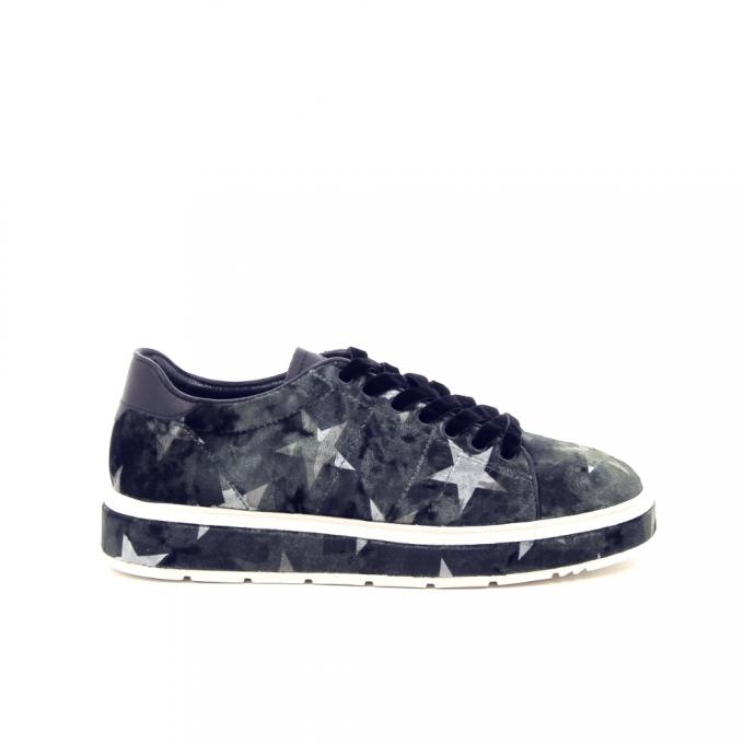 Fluwelen sneakers met sterren