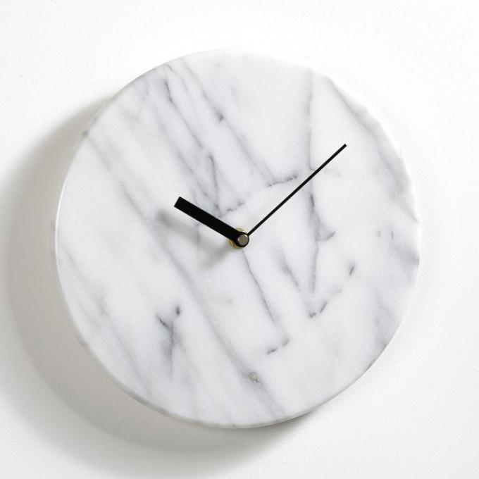 Horloge en marbre
