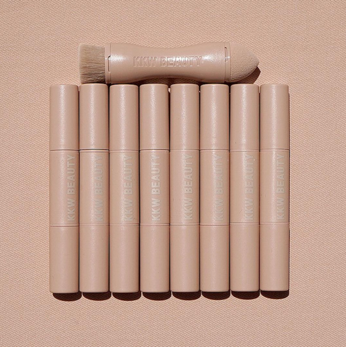 KKW Beauty Creme Contour and Highlight Kit