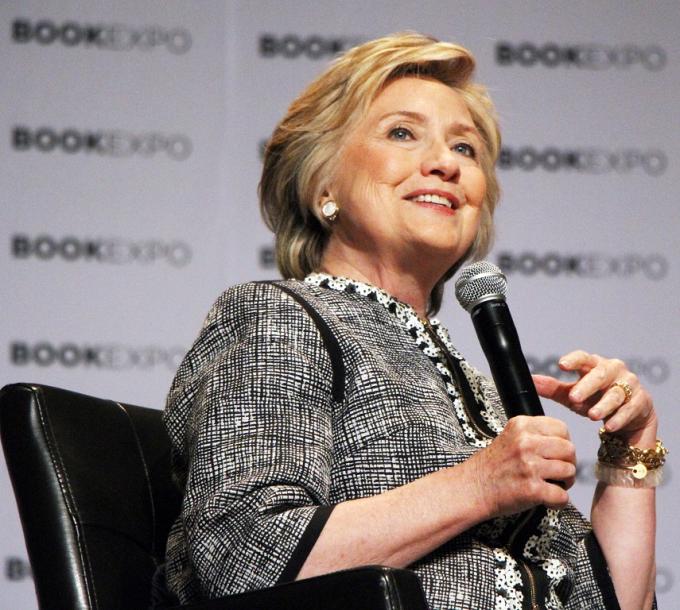 Hillary Clinton: la première femme à obtenir une nomination présidentielle d'un grand parti aux Etats-Unis