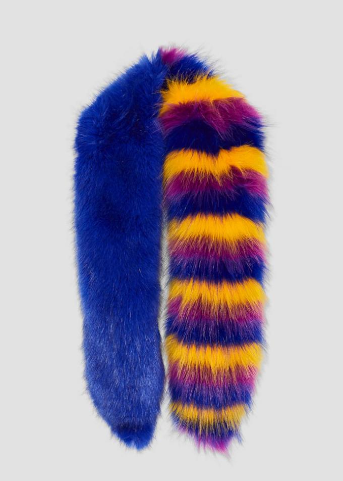 SHOPPING: 19 x de leukste faux fur-sjaals voor het kille herfstweer