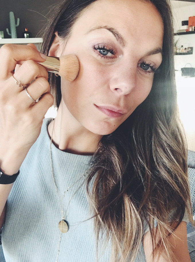 Estée Lauder Double Wear Nude Water Fresh Makeup