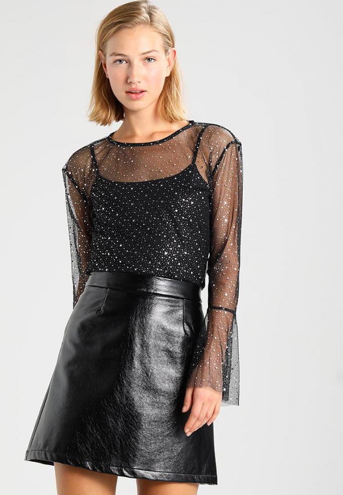 Blouse à sequins façon 