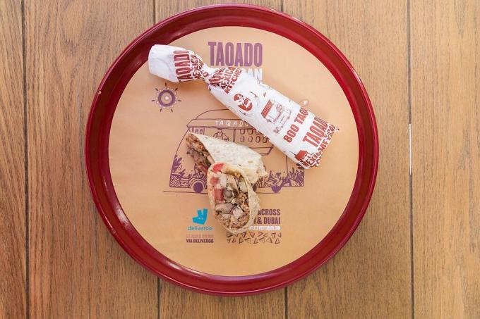 Regular Burrito - Taqado Mexican Kitchen (Dubai, Émirats arabes unis)