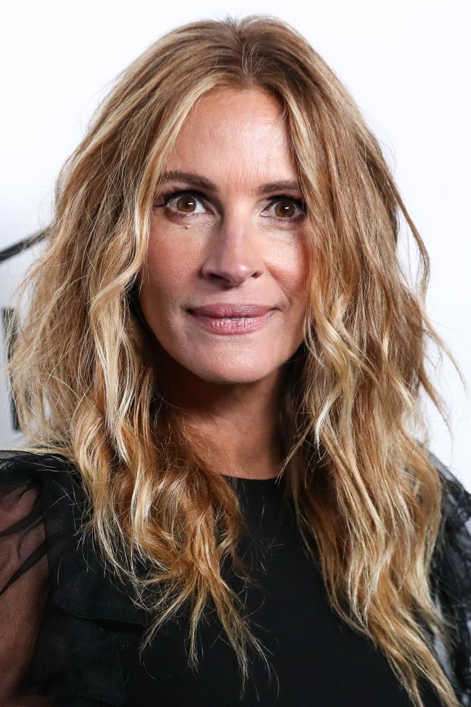 Julia Roberts (49)