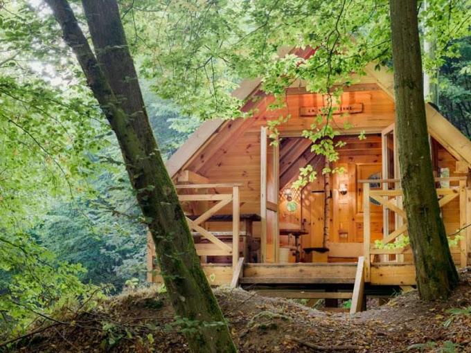 Romantische hut in Rensiwez