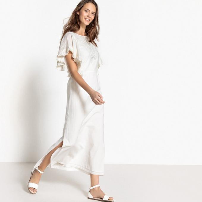 Longue robe blanche