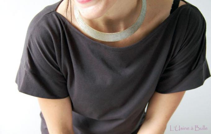 Un t-shirt sans emmanchures