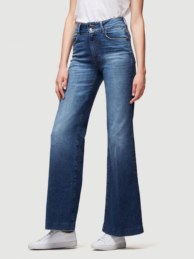 High-waisted jeans met brede pijpen